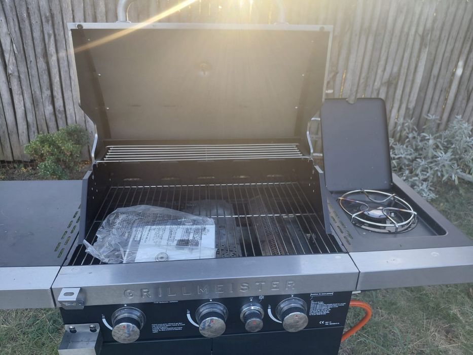 Gratar pe gaz grillmeister NOU