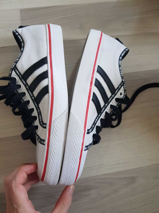 Adidași Adidas – mărimea 43 1/3 (27,5 cm)