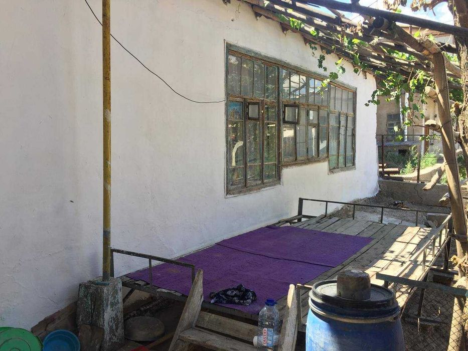 хожели районы хорезм кошеси 19 уй сатылады.