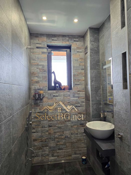 Продава се Къща в с. Лъка, Област Бургас - 150 кв.м за 3000 €/кв.м - Снимка #9