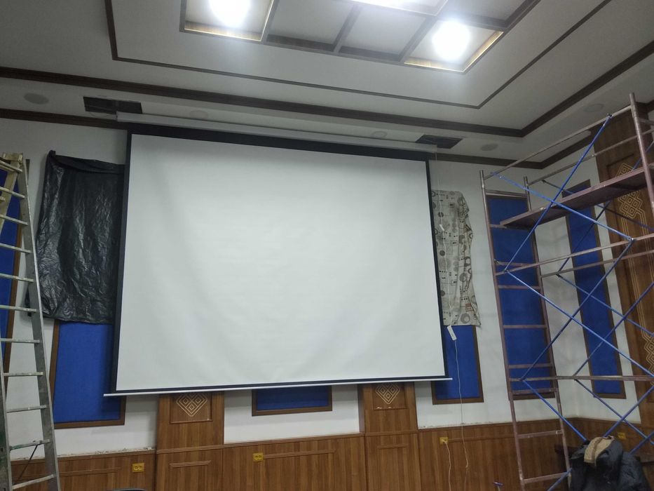 Установка видеостен, лед экранов, птз камер, конференц систем