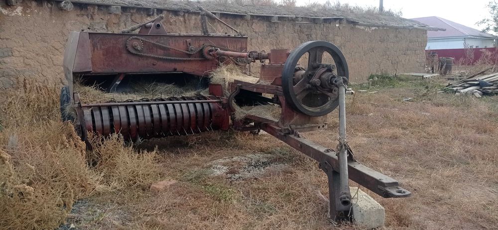 Продам трактор, пресс подборщик,косилка, тележка