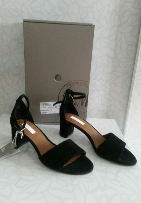 Sandale piele intoarsa naturala noi 37 h&m la cutie premium negre
