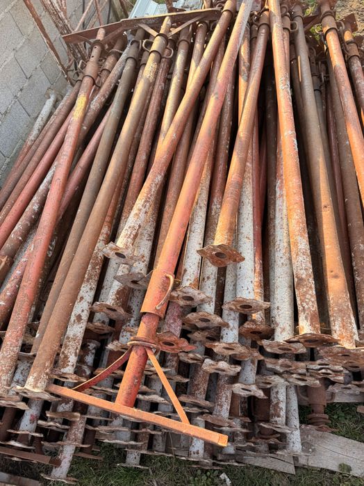 Popi metalici de vânzare