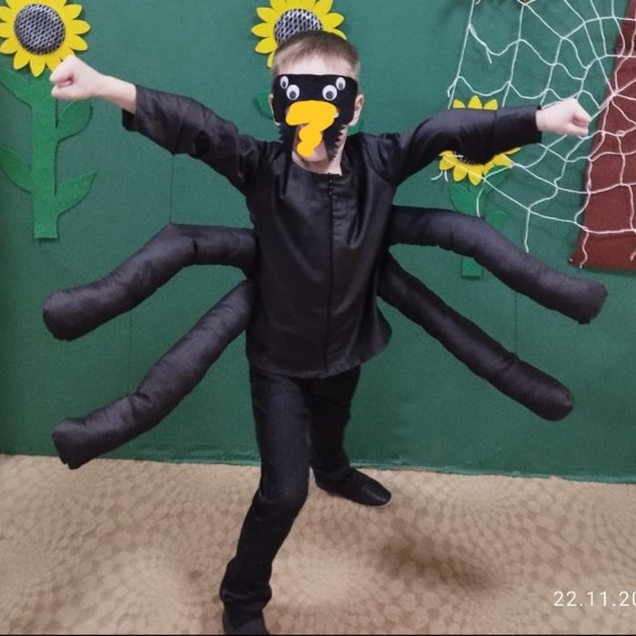 Костюм паука на 4-5 лет