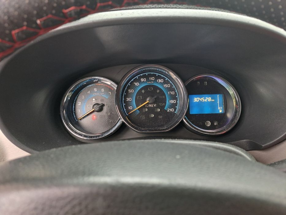 Dacia lodgy benzina + gpl 1.6 sce 16 valve  102 cp an 2017 euro 6