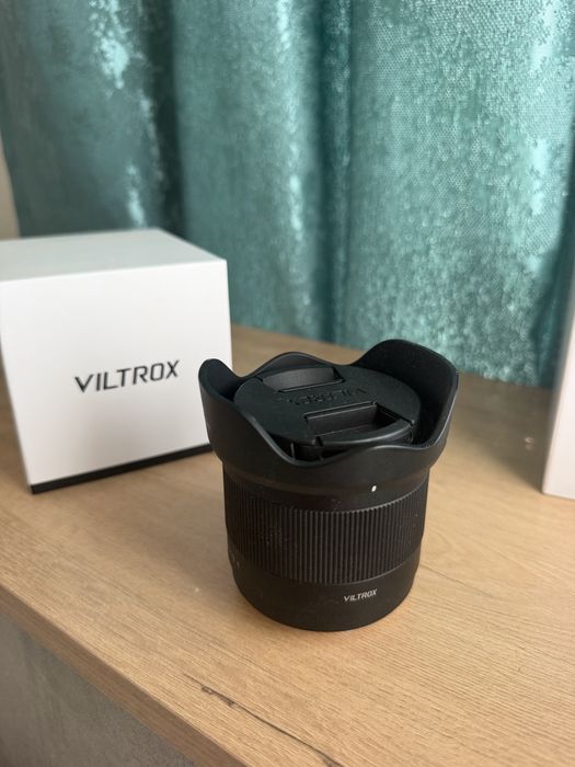 Объектив Viltrox AF 9mm f/2.8 Air E для Sony E