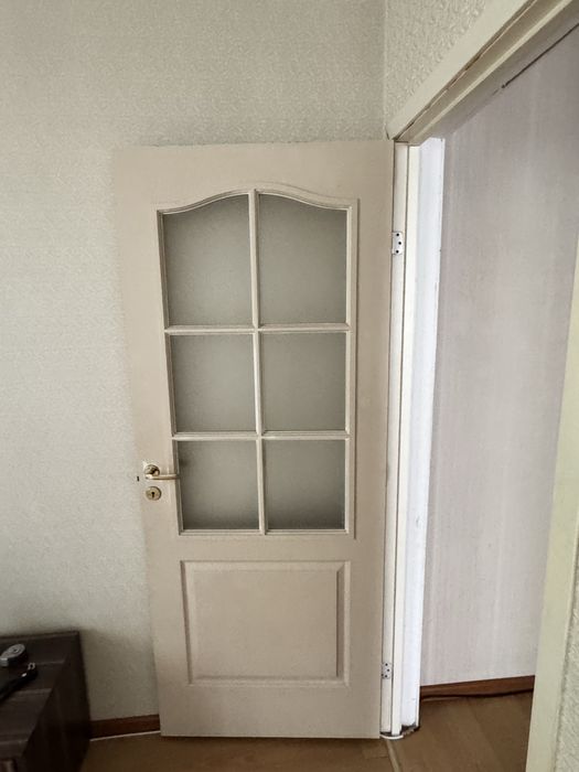 Двери продам, 3 штуки