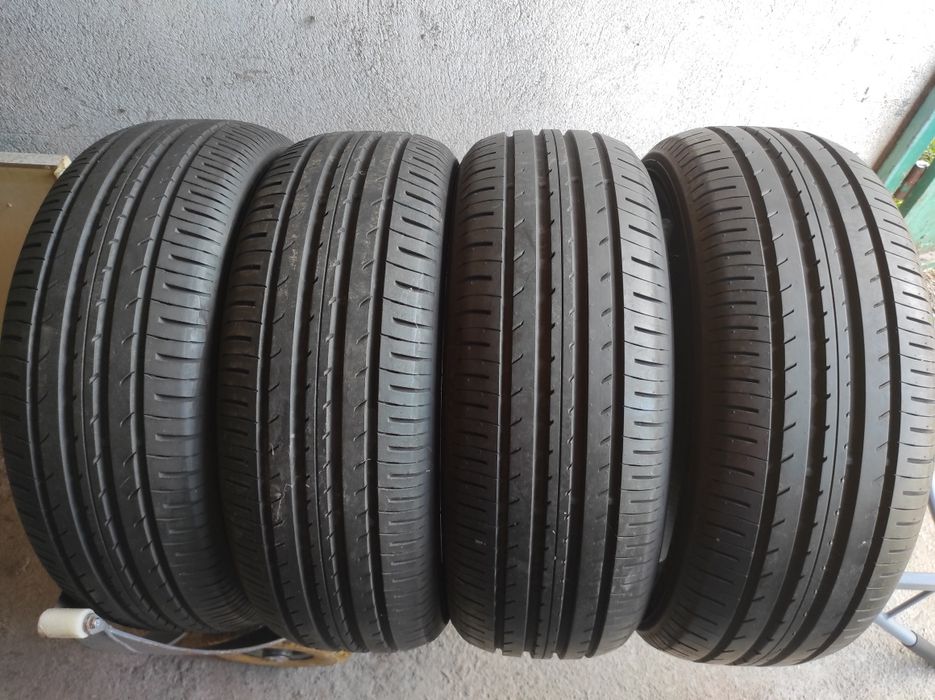 215/55/18 Toyo 4бр.