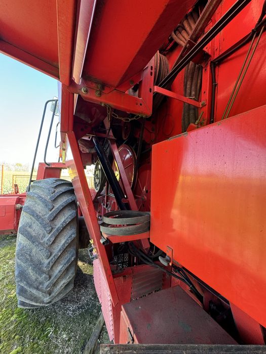 Massey Ferguson E514