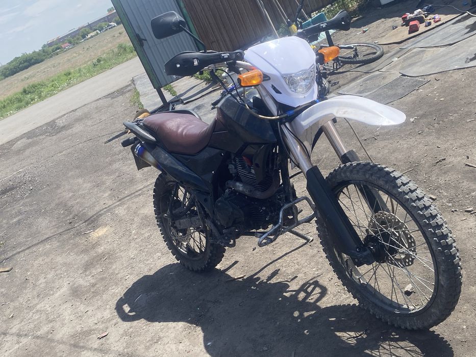 Продам Эндуро ULAR 250cc