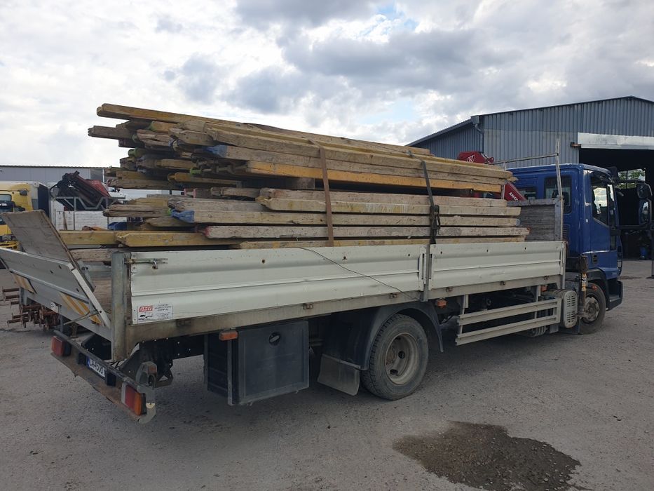 Изгоден транспор за София и страната с кран