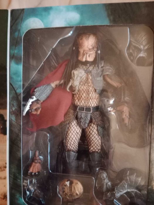 Figurina predator neca