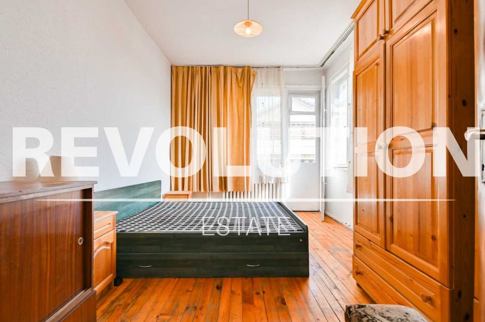 Дава се под наем Тристаен апартамент в София, Център - 100 кв.м за 450 € - Снимка #3