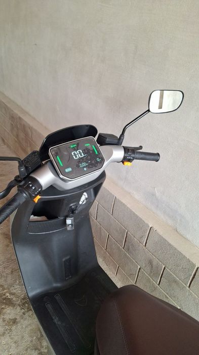 Скутер сотилади EPOC