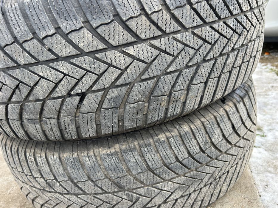 255 60 18 Bridgestone iarna MS dot 2023