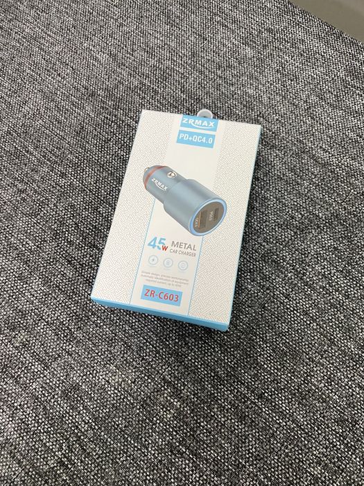 Зарядные устройства в прикуриватель автомобиля