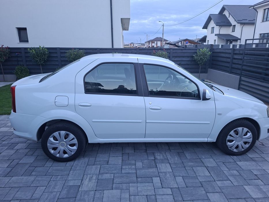 DACIA Logan 2012 — imagine 2