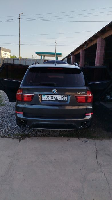 Продам БМВ е 70  2012 года