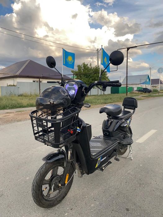 Электро скутер (велосипед) Evestar 8