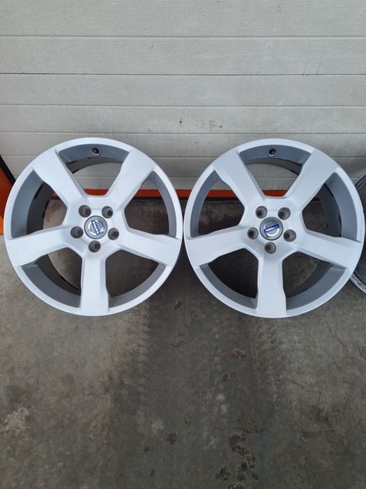 Оригинални джанти за ВОЛВО ФОРД VOLVO FORD R18 5x108 ET55 8J