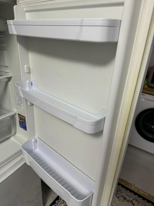 Indesit es 16 холодильник