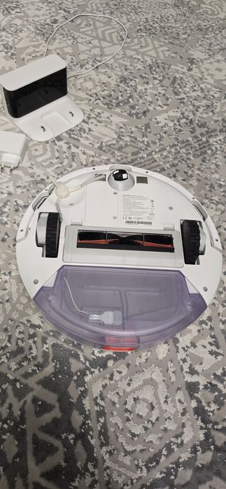 Робот-пылесос Xiaomi Robot Vacuum E10 (B112) + расходники