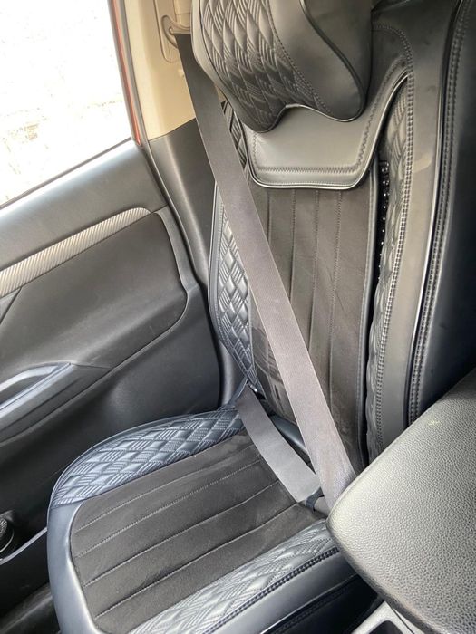 Срочно продам машину в хорошем состояние