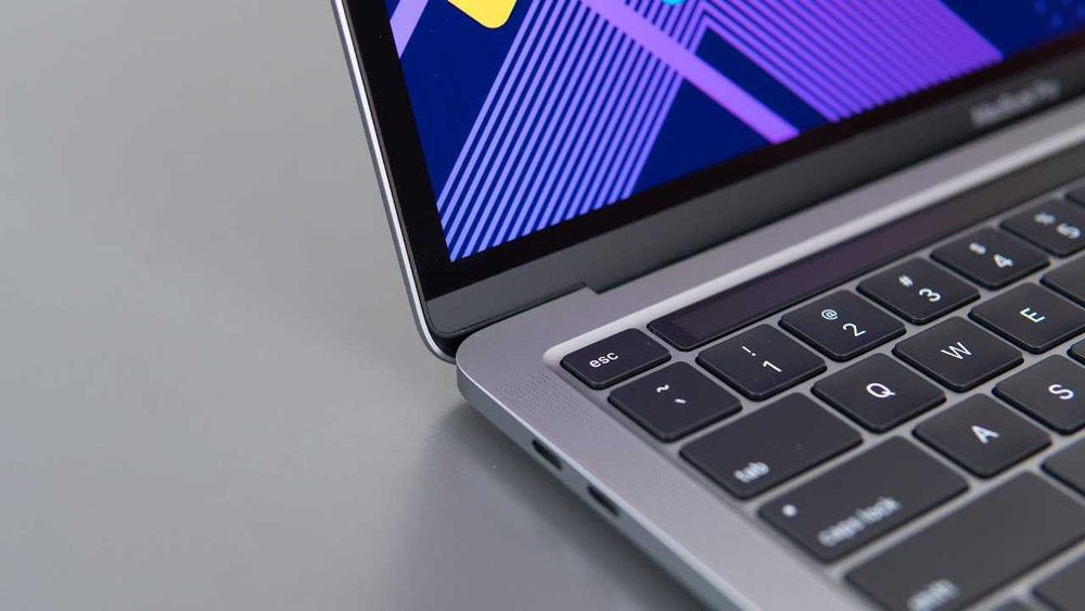 iCloud ! Zapchast Macbook Pro M1 13 inch Zablokirovan