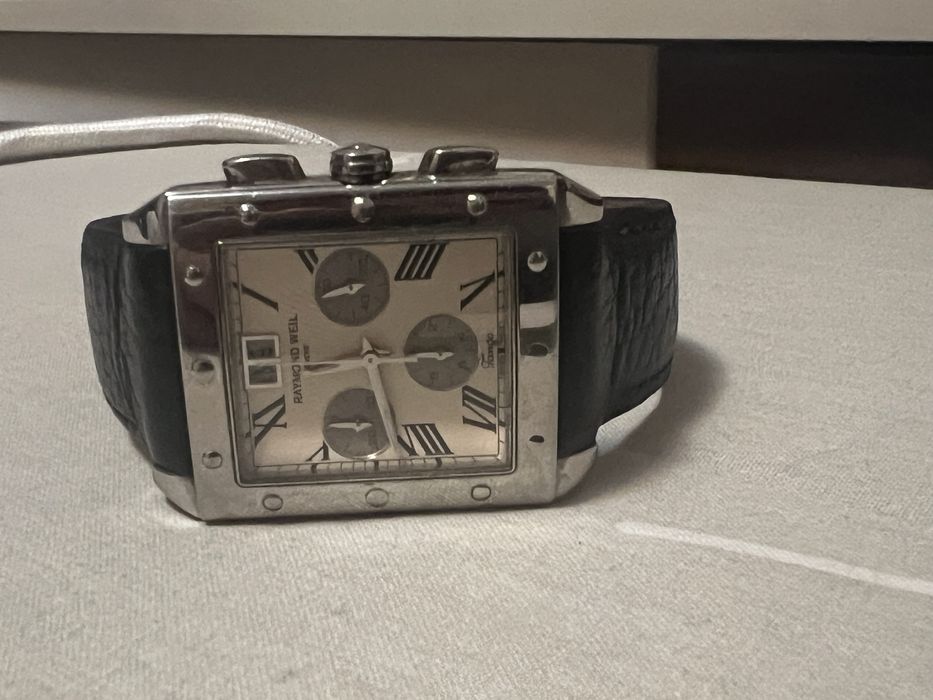 Raymond Weil Tango часовник