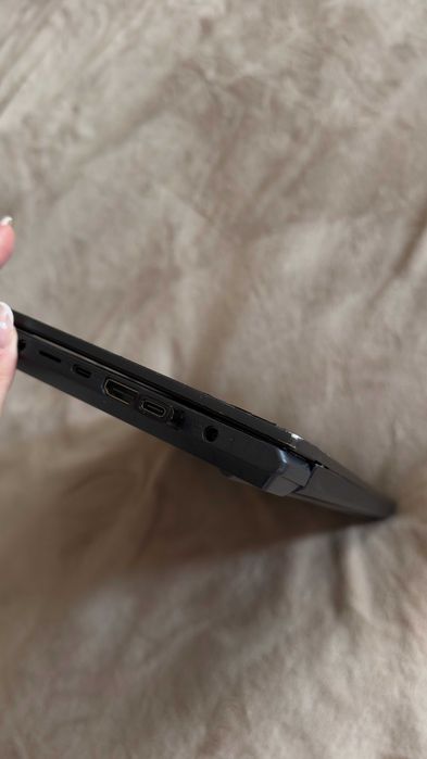 Asus Vivobook AMD Ryzen 9 5900HX 16GB Ram