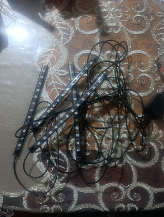 4 ta svetelnik 40.000