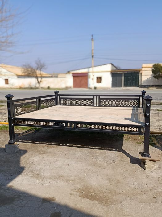 Metal chorpoya (tapchan)