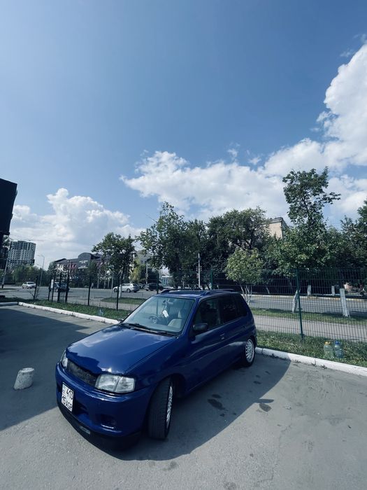Продам мазду демио