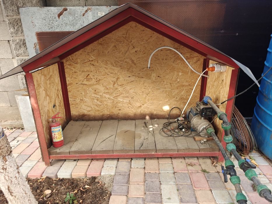 Домик/кожух под компрессор, собачья будка