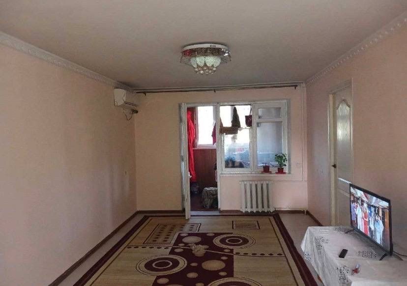 Продается 3ком Чиланзар 1 кв Срочно