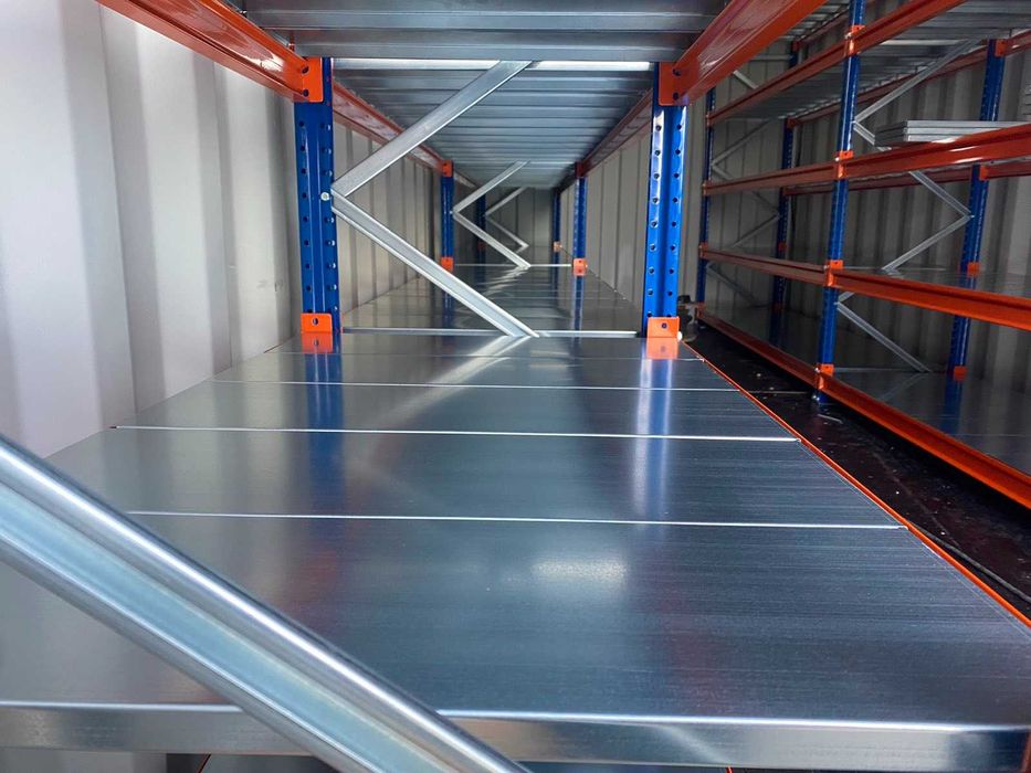 Метален поличен стелаж за ръчна обработка - товари от 300 до 700кг