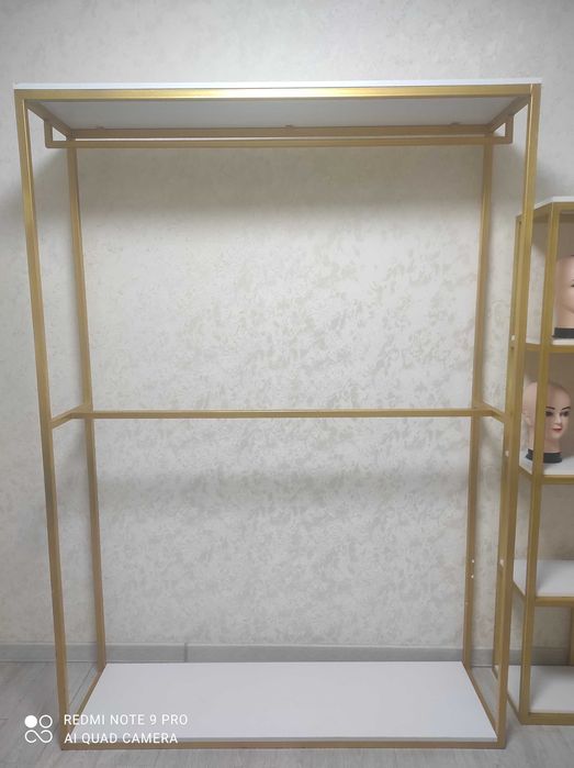 Ветрини для бутика