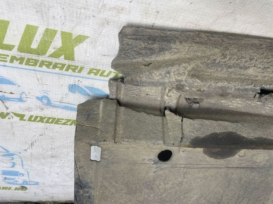 Scut caroserie stanga 8K0825207B Audi A4 B8/8K [2007 - 2011] 2.0 tdi