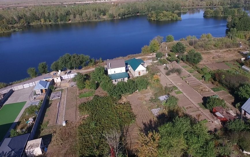 Продам дачу с красивым видом на реку