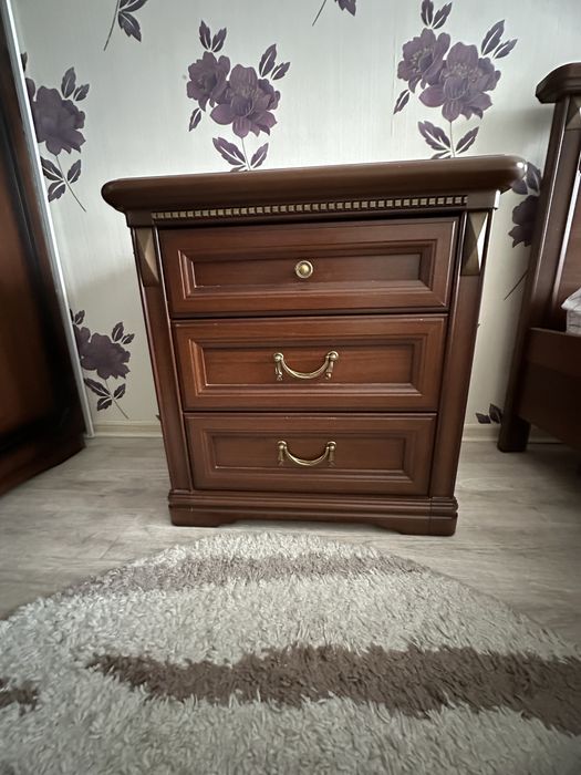 Спальный гарнитур. Торг.