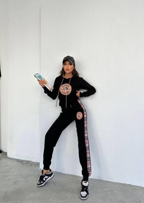 Trening dama diferite culori