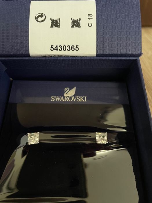 Обеци Swarovski - Attract stud