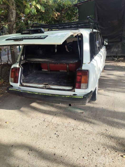 Vaz 2104. Metan gazi bor srochna sotiladi