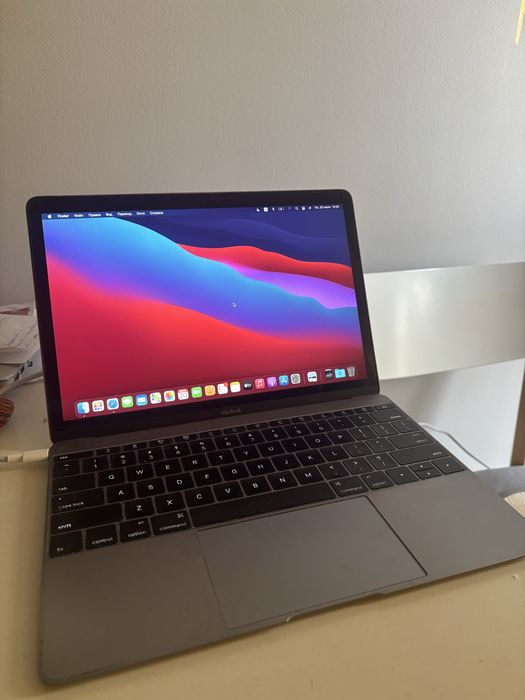 Macbook Retina 12, 8 RAM, 512 SSD