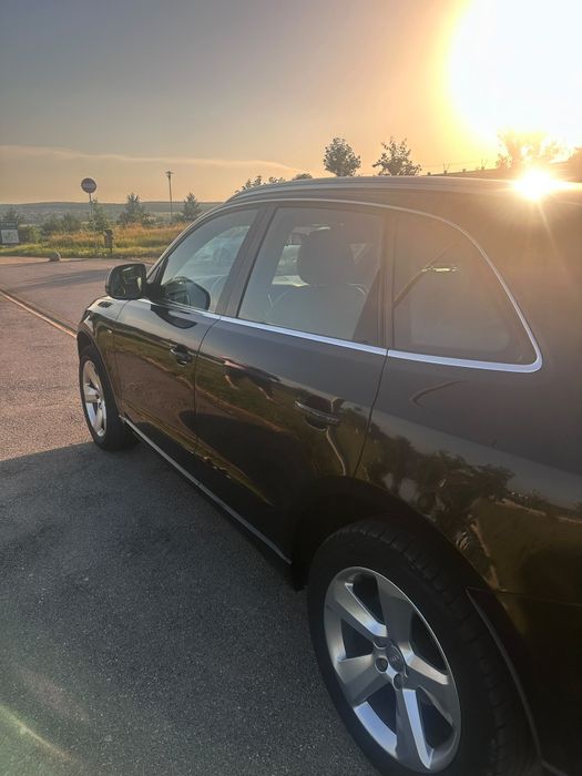 Audi Q5 2.0 TDI quattro S-Line Plus *Xenon*Navi*PDC*