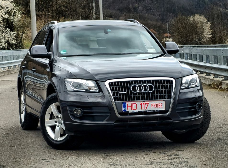 Audi Q5/4x4 / 2.0/ BENZINĂ /4x4 /Automată