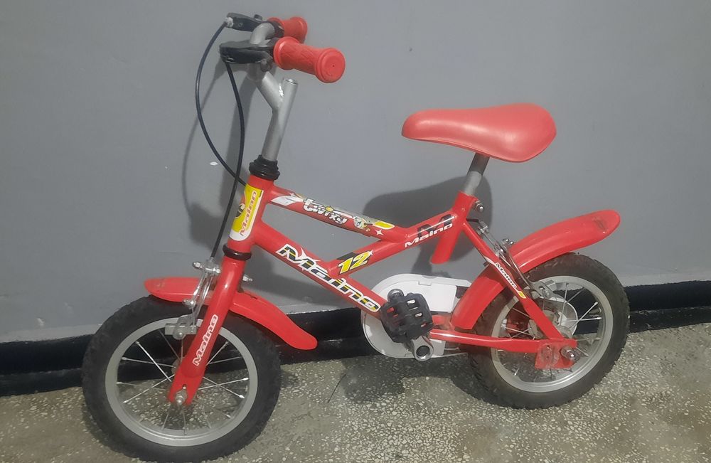 Bicicletă pentru copii 4-6ani