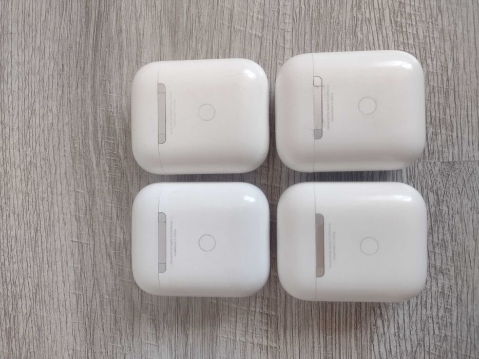 Apple Airpods Wireless Charging Case зарядна кутия A1938