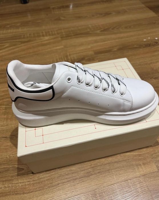 Adidași Alexander McQUEEN la DOAR 289